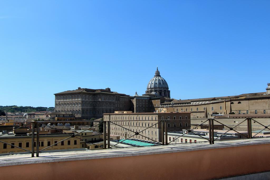 La Rosa Del Vaticano Luxury Apartment Rom Exteriör bild