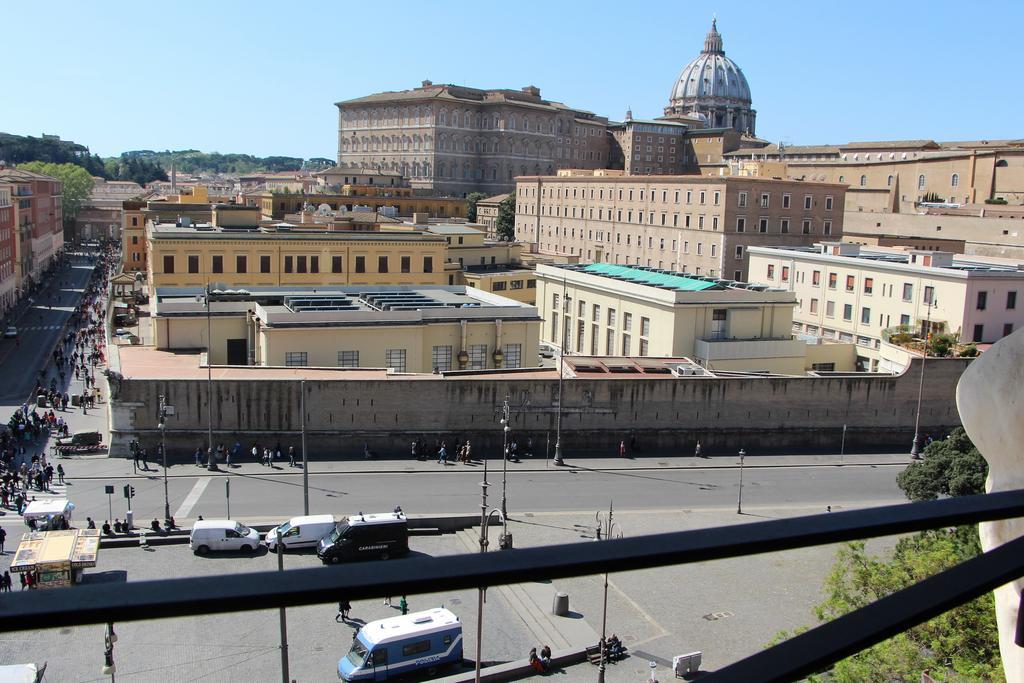 La Rosa Del Vaticano Luxury Apartment Rom Exteriör bild