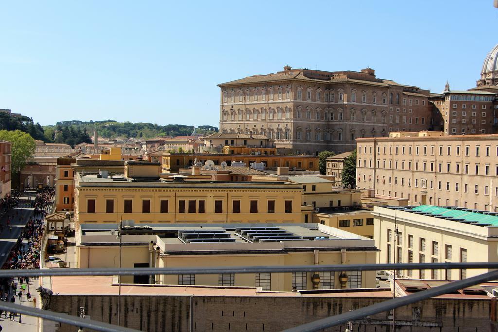 La Rosa Del Vaticano Luxury Apartment Rom Exteriör bild