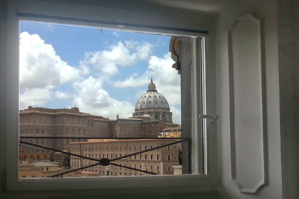 La Rosa Del Vaticano Luxury Apartment Rom Exteriör bild